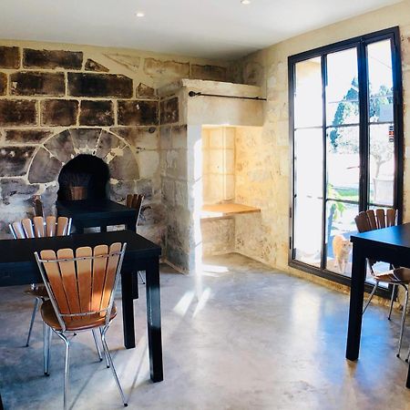 Bed and Breakfast Mas Guiraud, Le Coquet Beaucaire  Esterno foto