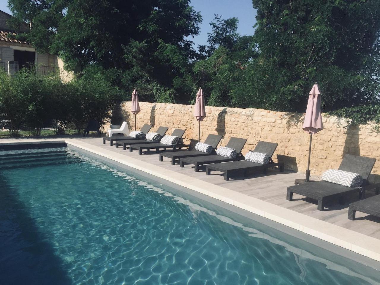 Bed and Breakfast Mas Guiraud, Le Coquet Beaucaire  Esterno foto