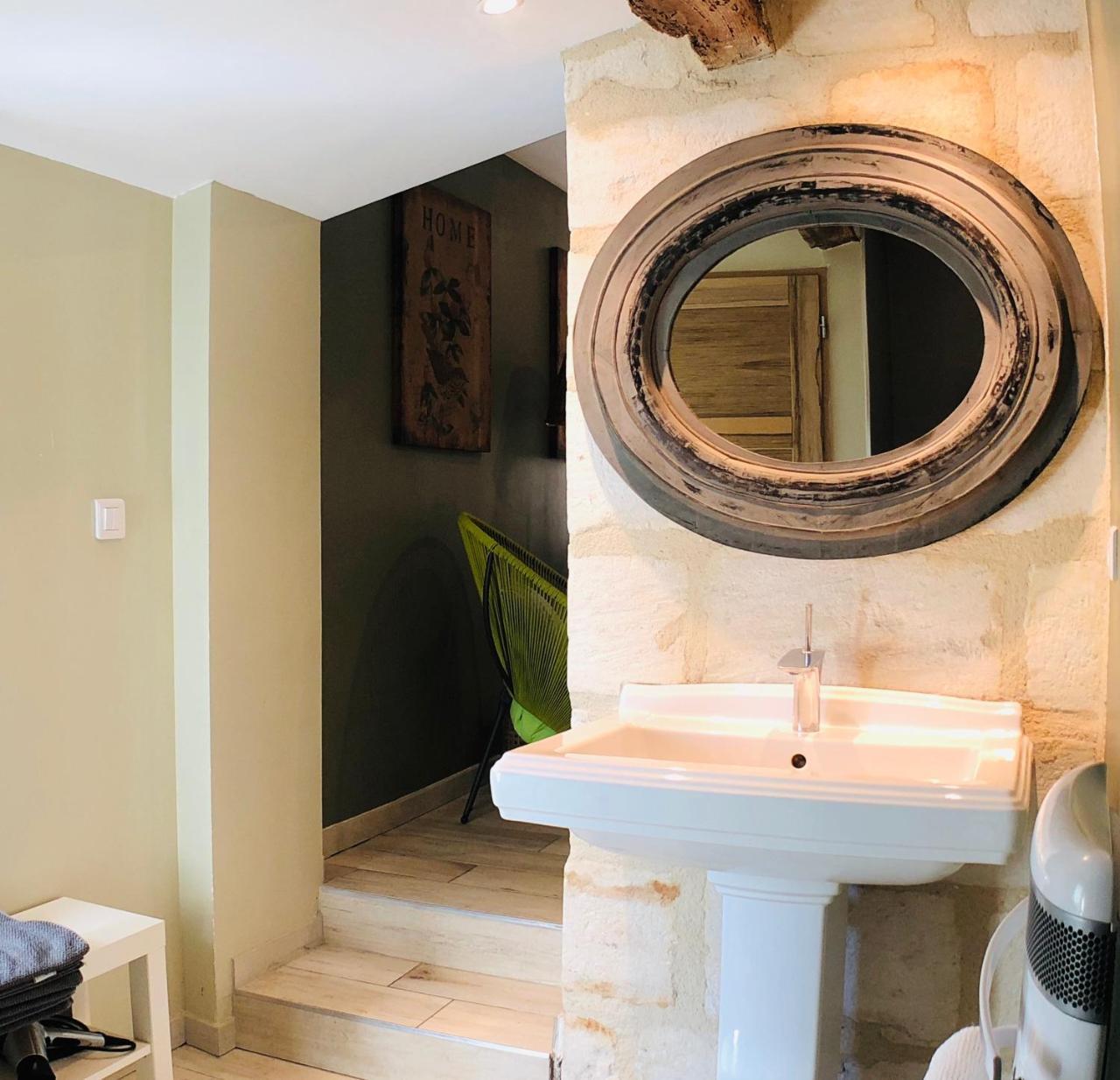 Bed and Breakfast Mas Guiraud, Le Coquet Beaucaire  Esterno foto