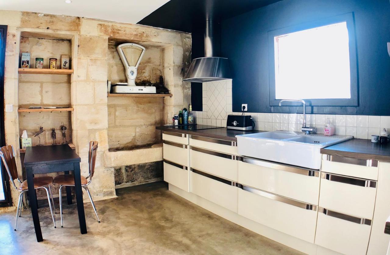 Bed and Breakfast Mas Guiraud, Le Coquet Beaucaire  Esterno foto